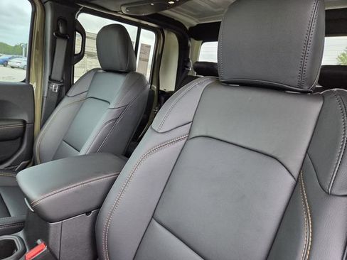 New 2026 Jeep Gladiator Sport AWD/4WD image 23