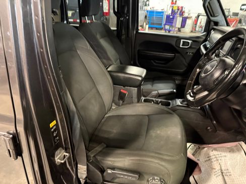 Used 2021 Jeep Wrangler Unlimited Sport w/ Cold Weather Group image 8