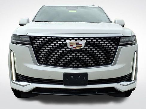 Certified 2023 Cadillac Escalade Premium Luxury image 9