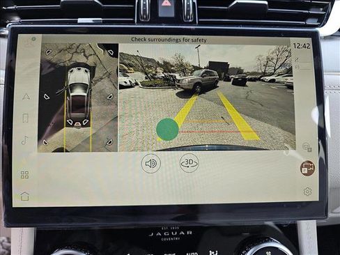 New 2026 Jaguar F-PACE R-Dynamic S image 24