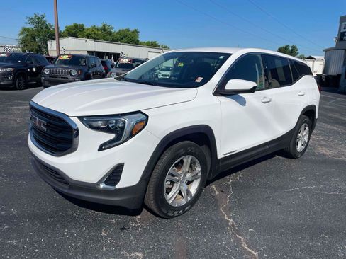 Used 2020 GMC Terrain SLE AWD/4WD image 2