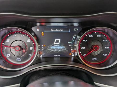 Used 2022 Dodge Charger SXT w/ Plus Group image 27