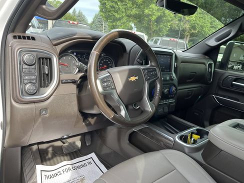 Used 2022 Chevrolet Silverado 3500 LTZ w/ LTZ Convenience Package AWD/4WD image 23