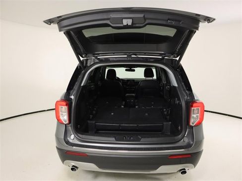Used 2021 Ford Explorer Limited w/ Equipment Group 301A image 25