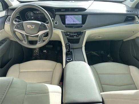 Used 2020 Cadillac XT5 Premium Luxury image 20