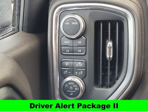 Used 2021 GMC Sierra 1500 SLT AWD/4WD image 19