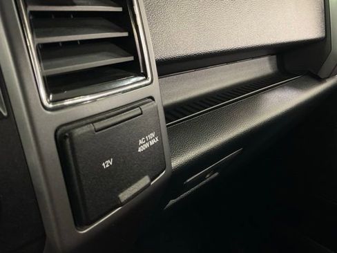 Used 2019 Ford F150 XLT w/ Equipment Group 302A Luxury AWD/4WD image 22