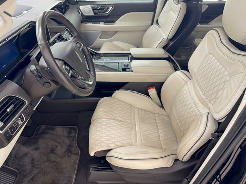 Used 2023 Lincoln Navigator L Black Label AWD/4WD image 5