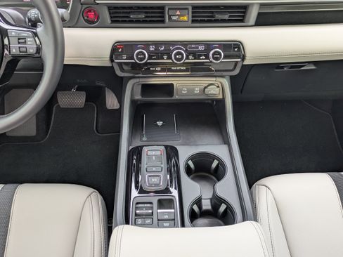 Used 2026 Honda Passport RTL image 24