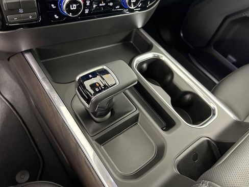 New 2026 GMC Sierra 1500 SLT w/ SLT Premium Plus Package image 31