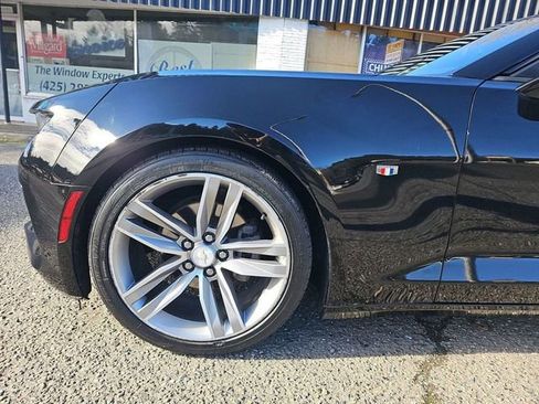 Used 2018 Chevrolet Camaro LT w/ RS Package image 27