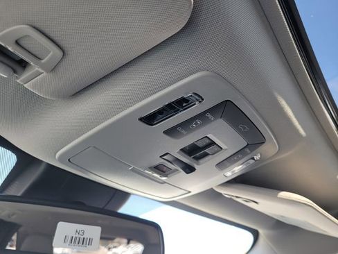 New 2026 Toyota Sienna XLE AWD/4WD image 30