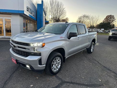 Used 2021 Chevrolet Silverado 1500 RST image 1