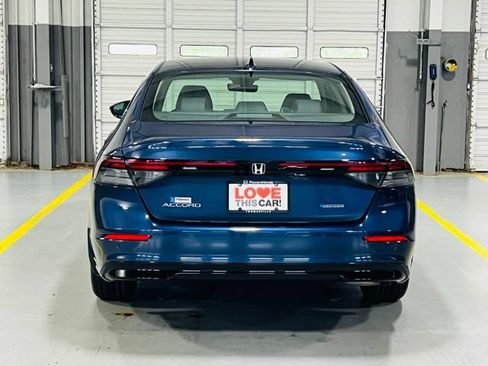New 2026 Honda Accord EX-L image 17