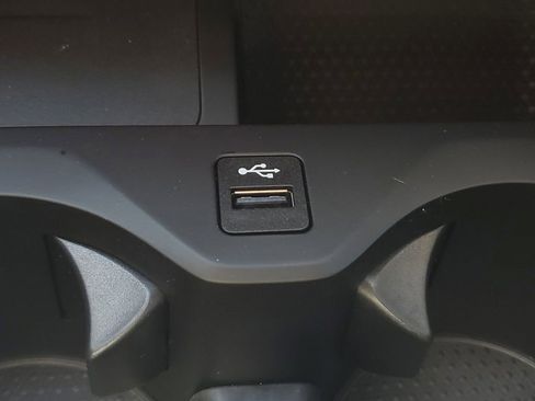 Used 2025 BMW X5 sDrive40i w/ M Sport Package image 31