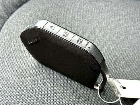 Used 2025 Kia K4 FWD image 29