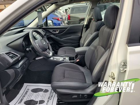Used 2020 Subaru Forester Premium image 14