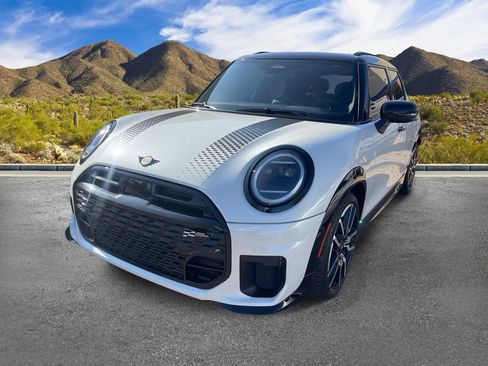 Used 2025 MINI Cooper S FWD image 15