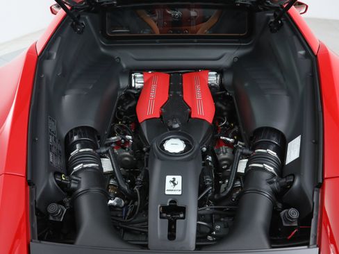 Certified 2019 Ferrari 488 GTB image 32