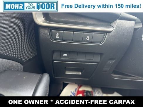 Used 2022 MAZDA MAZDA3 s image 16