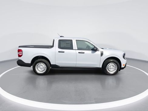 New 2026 Ford Maverick XL w/ Equipment Group 101A AWD/4WD image 9