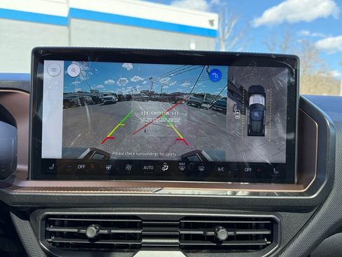 New 2026 Ford Bronco Sport Outer Banks w/ Outer Banks Tech Package+ AWD/4WD image 21