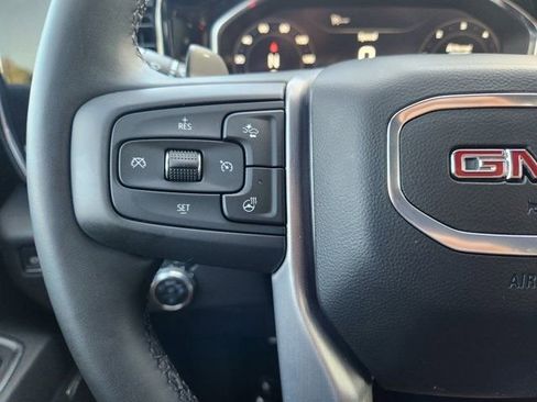 Used 2024 GMC Sierra 1500 SLT image 30