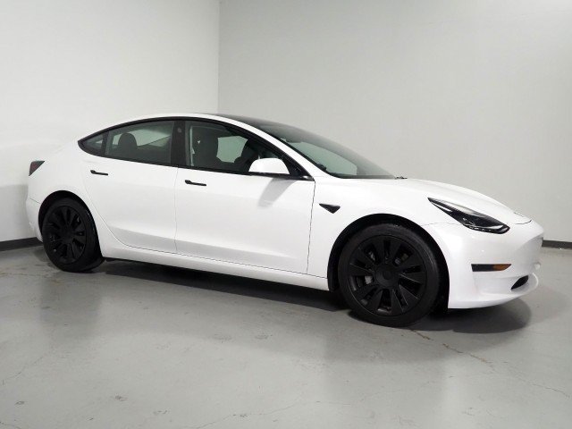 Used 2023 Tesla Model 3 RWD image 1