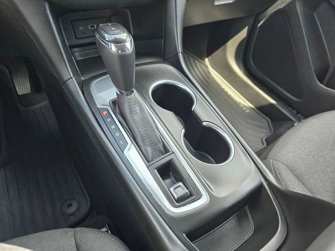 Used 2019 Chevrolet Equinox LT FWD image 33