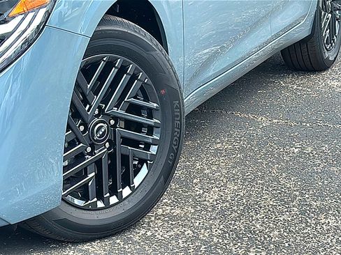 New 2026 Nissan Sentra SV w/ SV Convenience Package image 3