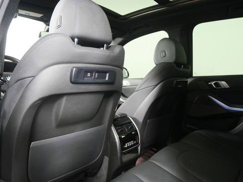 Used 2021 BMW X5 sDrive40i w/ Premium Package image 16