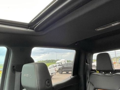 Used 2020 GMC Sierra 1500 AT4 w/ AT4 Premium Package image 21