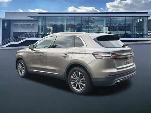 Used 2020 Lincoln Nautilus FWD w/ Equipment Group 101A image 6