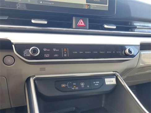 New 2026 Kia Carnival SX image 26