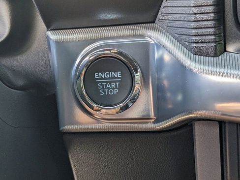 New 2025 Ford F150 Lariat w/ Equipment Group 502A High image 34