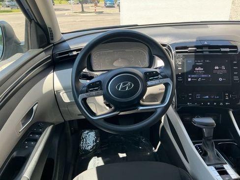 Certified 2024 Hyundai Tucson SEL AWD/4WD image 17