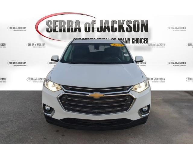 Used 2020 Chevrolet Traverse LT w/ LT Premium Package AWD/4WD image 3