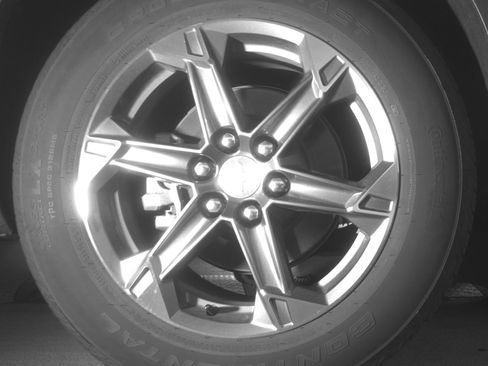 Used 2025 Chevrolet Blazer LT FWD image 15
