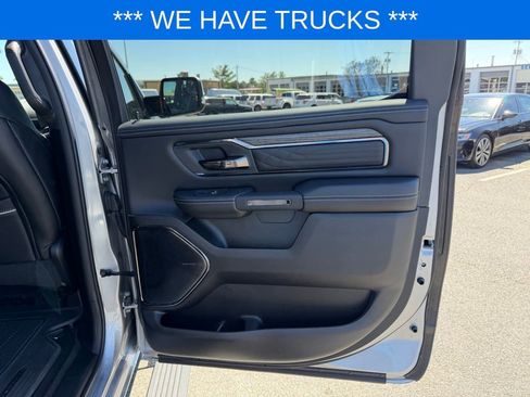 Used 2026 RAM 1500 Limited w/ Body Color Bumper Group AWD/4WD image 36