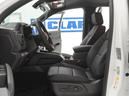 New 2026 Chevrolet Colorado Trail Boss AWD/4WD image 12