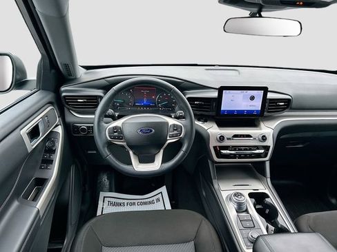 Certified 2023 Ford Explorer XLT AWD/4WD image 27