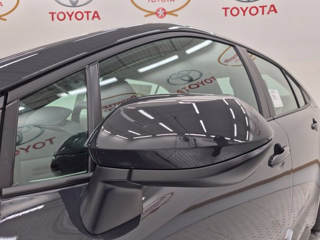 New 2027 Toyota Corolla LE FWD image 15