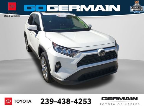 Certified 2020 Toyota RAV4 XLE Premium image 4