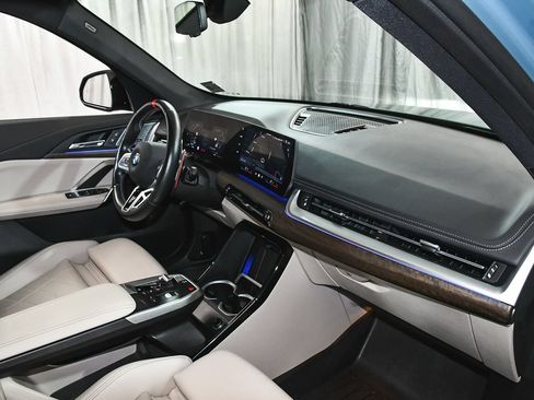 Used 2024 BMW X1 M35i AWD/4WD image 65