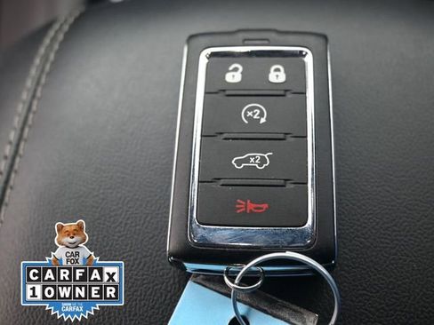 Used 2024 Jeep Grand Cherokee L Limited w/ Luxury Tech Group II AWD/4WD image 18