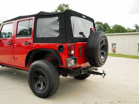 Used 2017 Jeep Wrangler Unlimited Sport w/ Quick Order Package 23S AWD/4WD image 19