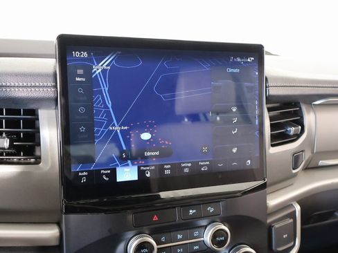 Used 2023 Ford Expedition Max XLT image 7