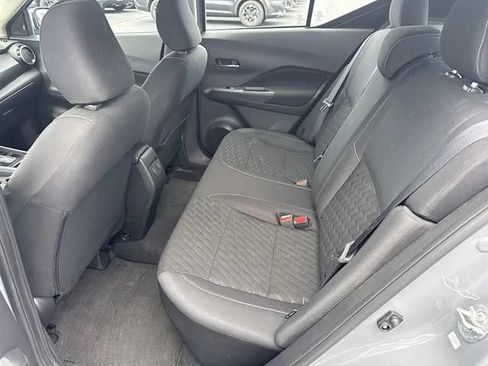 Used 2021 Nissan Kicks SV FWD image 14