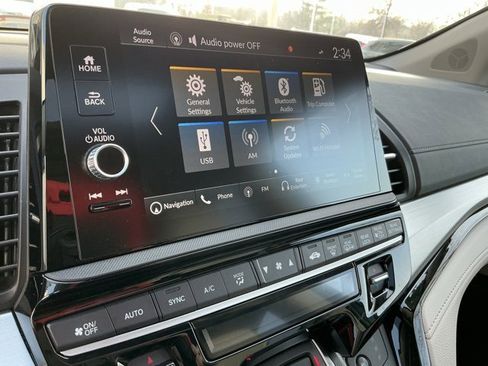 Used 2026 Honda Odyssey Touring image 28