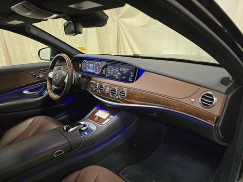 Used 2015 Mercedes-Benz S 550 4MATIC Sedan image 40